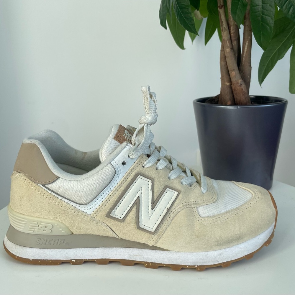 Women Size 8.5 New Balance 574 'Angora Incense' Cream Tan Shoes